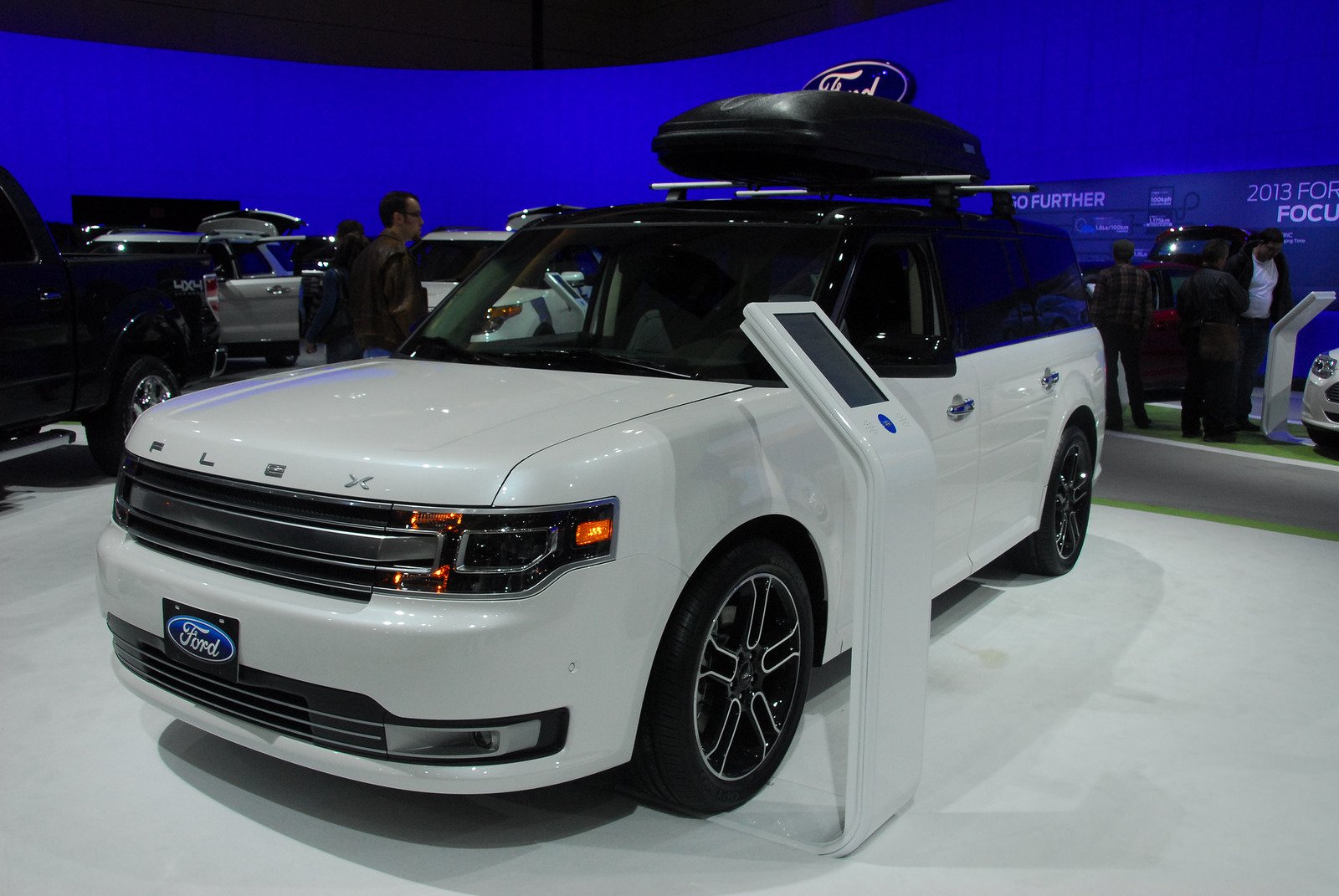 Ford Flex Car Insurance [Rates + Cheap Coverage Guide]