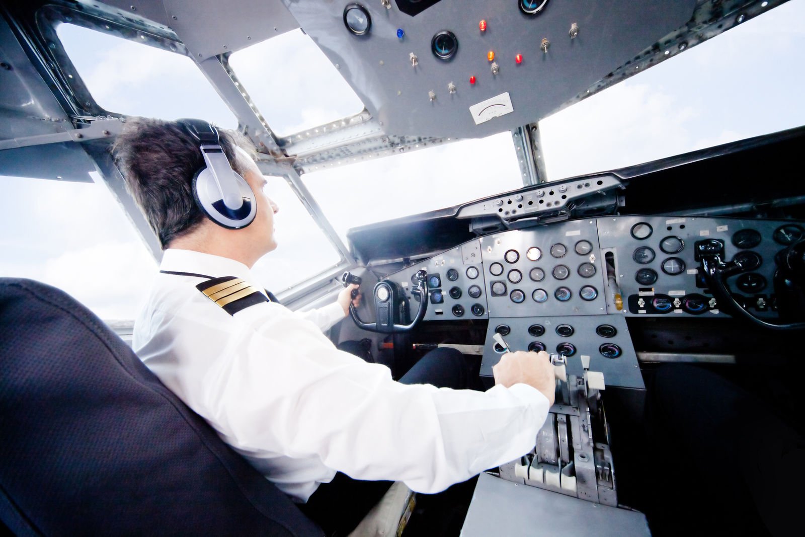 Compare Pilot & Navigator Car Insurance Rates [2023]