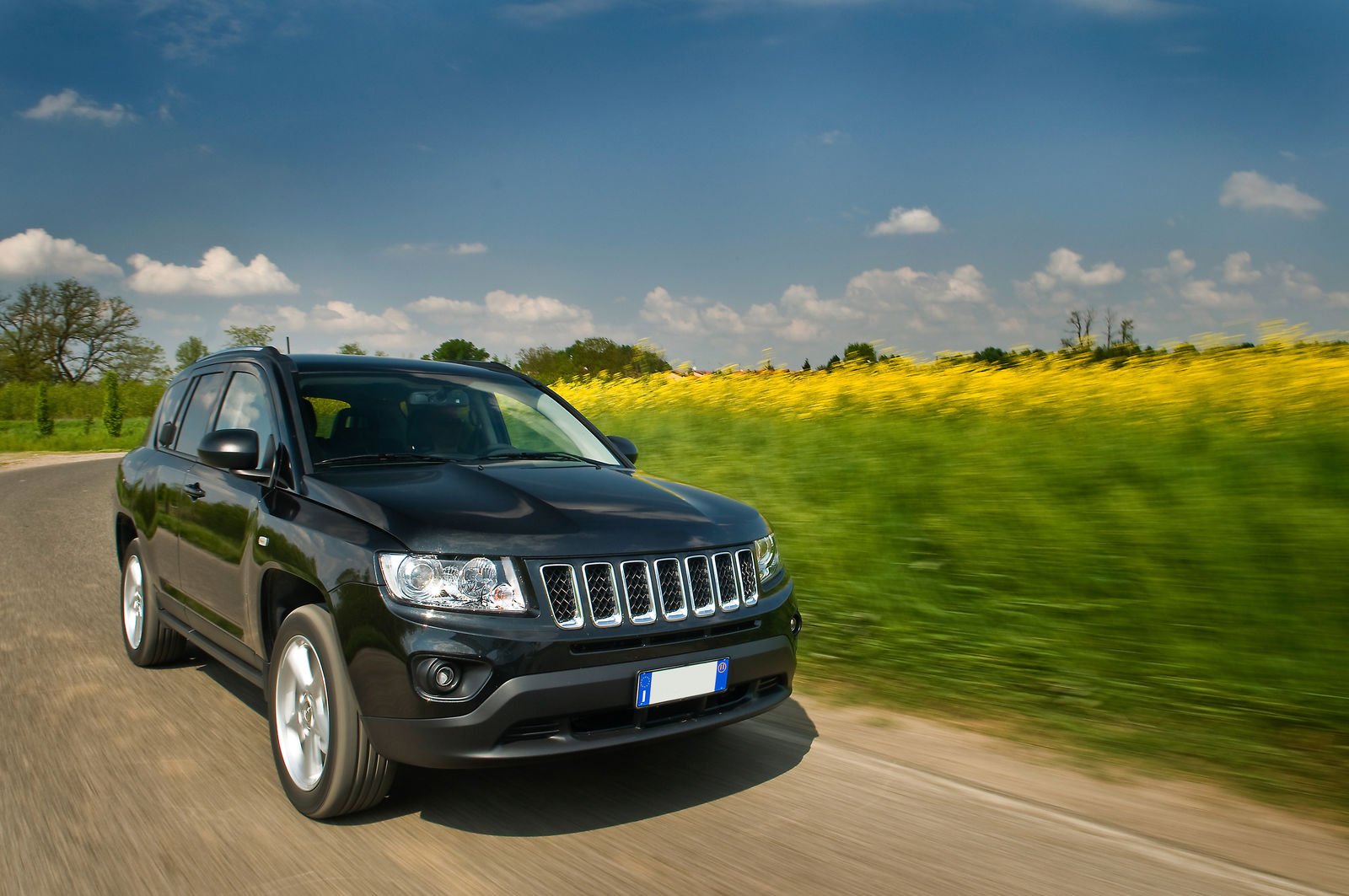 Compare SUV Insurance Rates [2023]