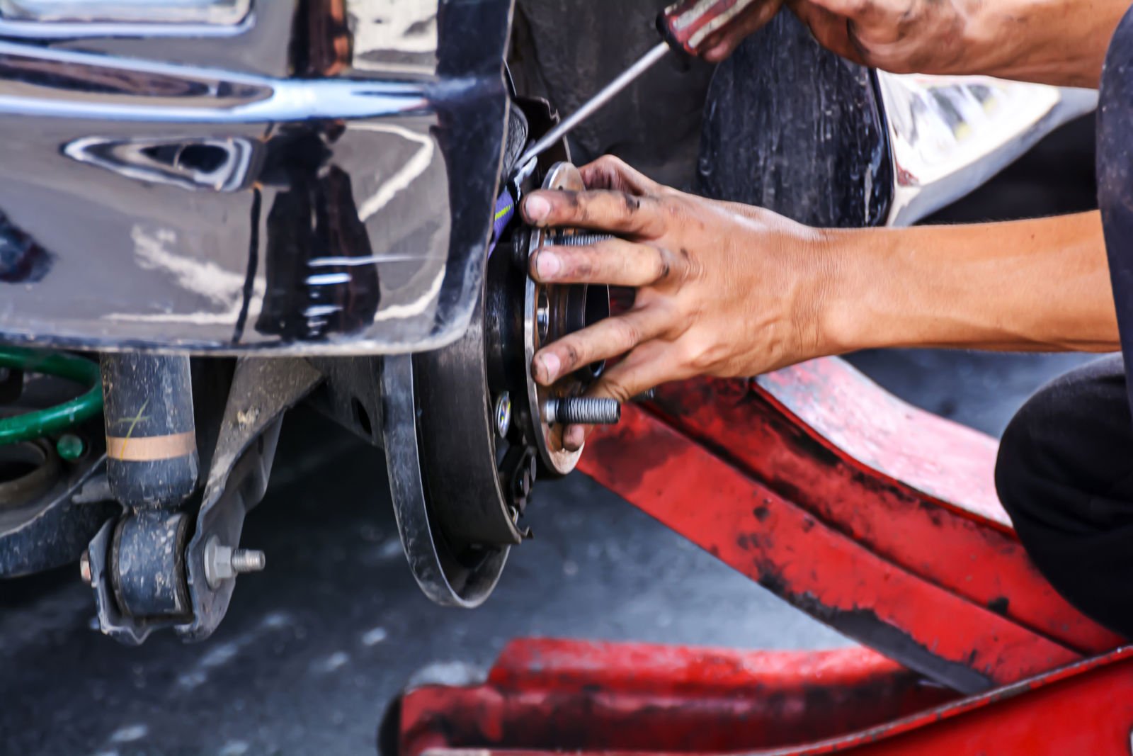 How long do car repairs take after an accident?