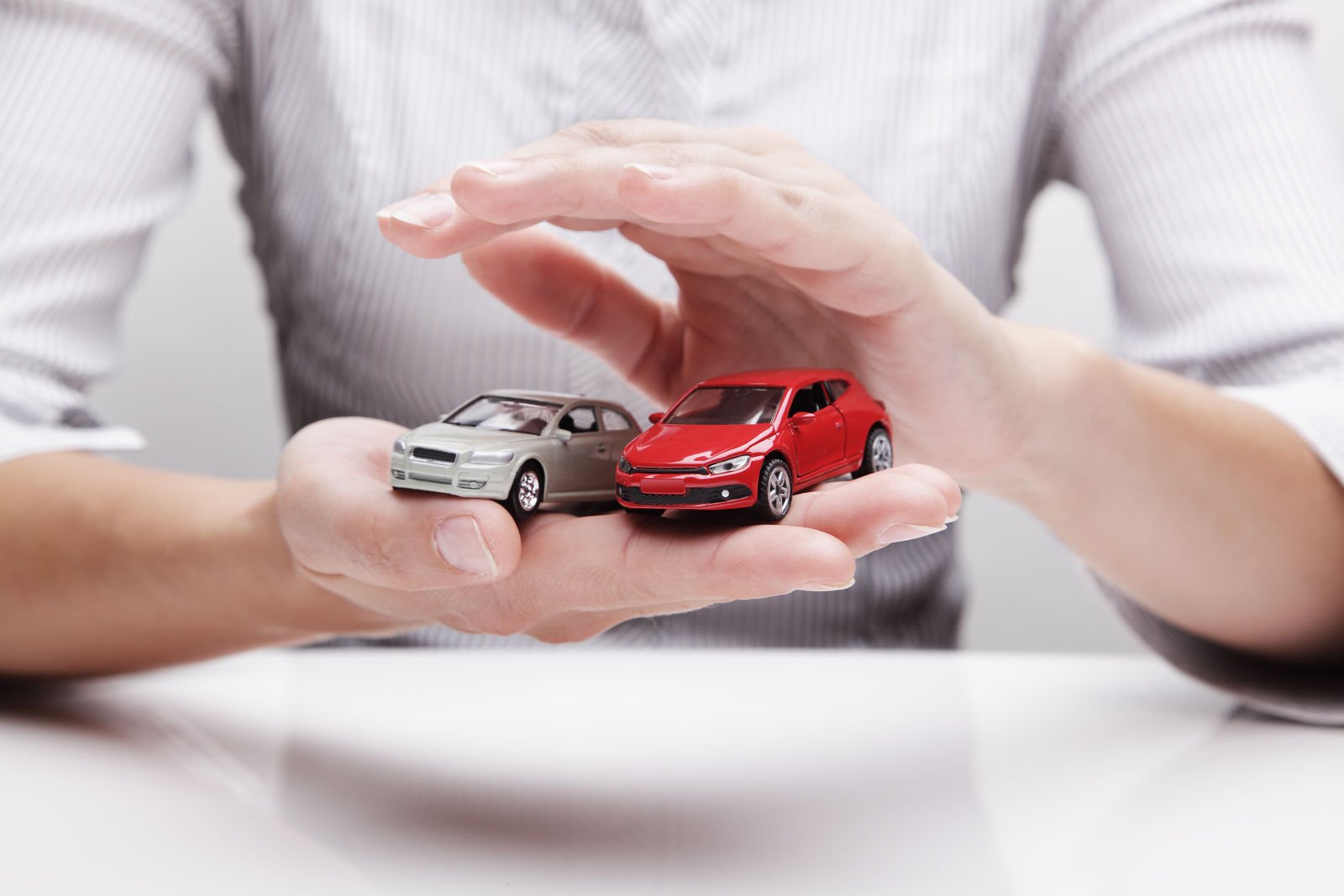 Do all car insurance companies check your driving records?
