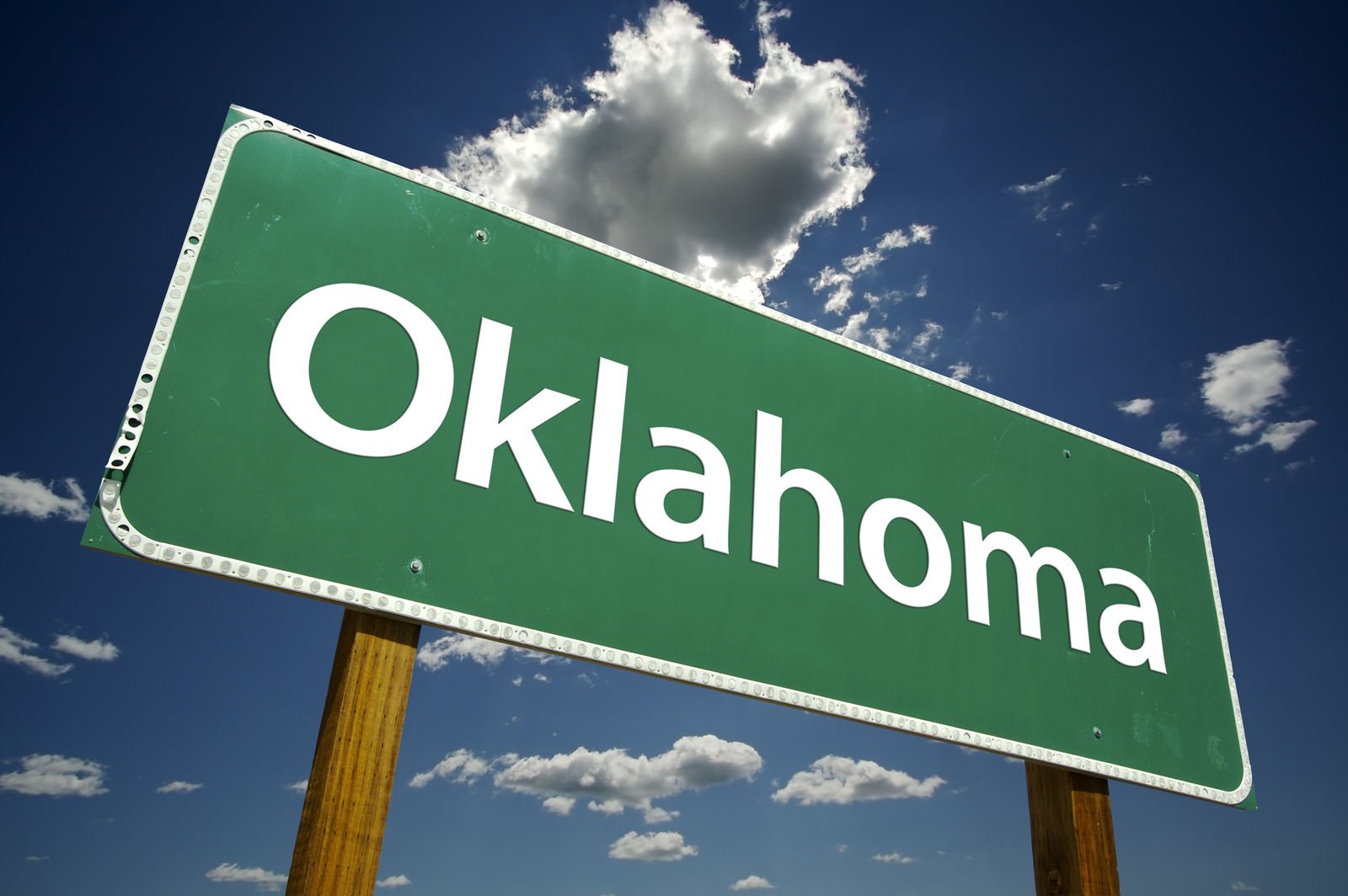 What is the penalty for driving without insurance in Oklahoma?